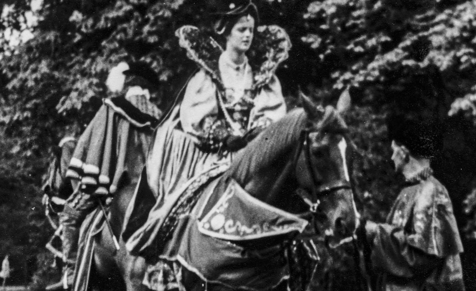 Lady Sarah Churchill as Queen Elizabeth